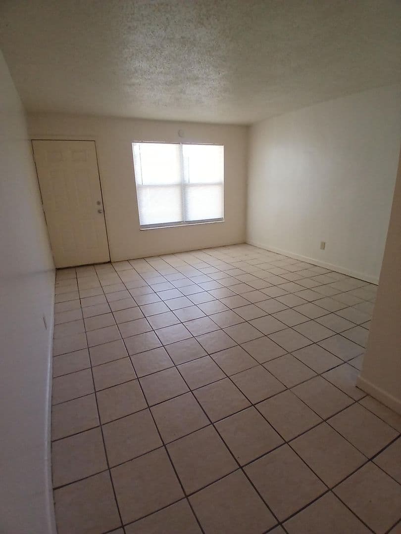 Valley Park Apartment: 54-66 Cheryl Lane