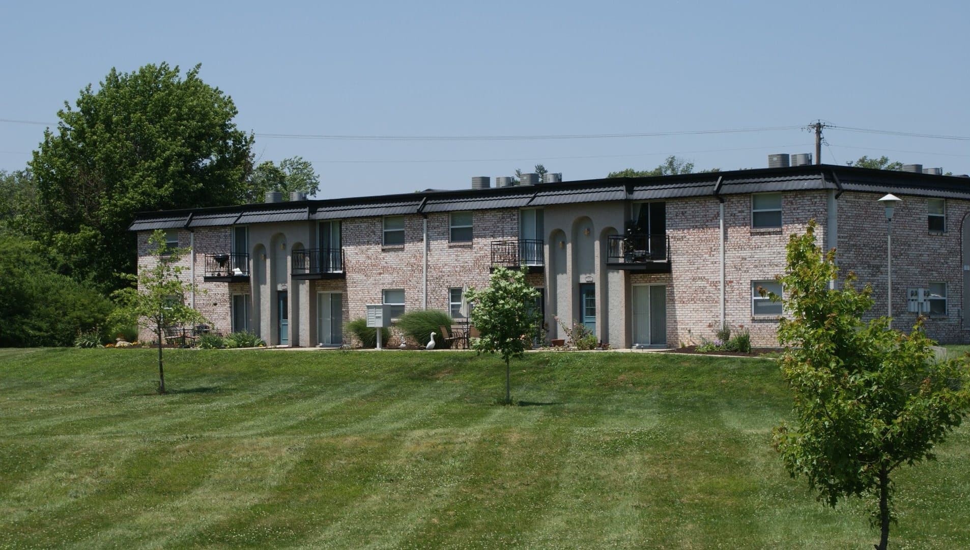 St. Louis Apartment: 9920 Merito Drive
