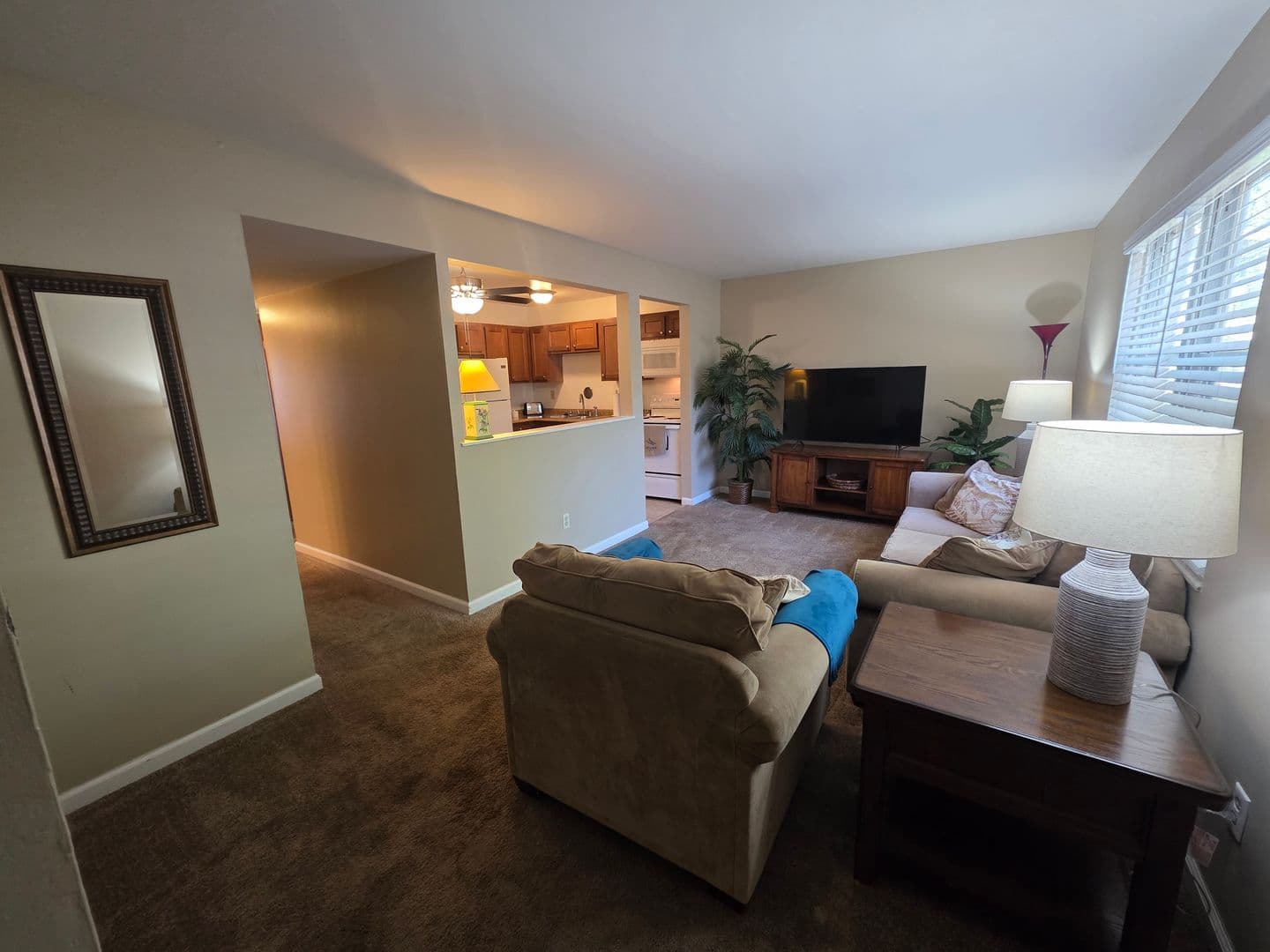 St. Louis Apartment: 13108 Bulter Oak Dr.