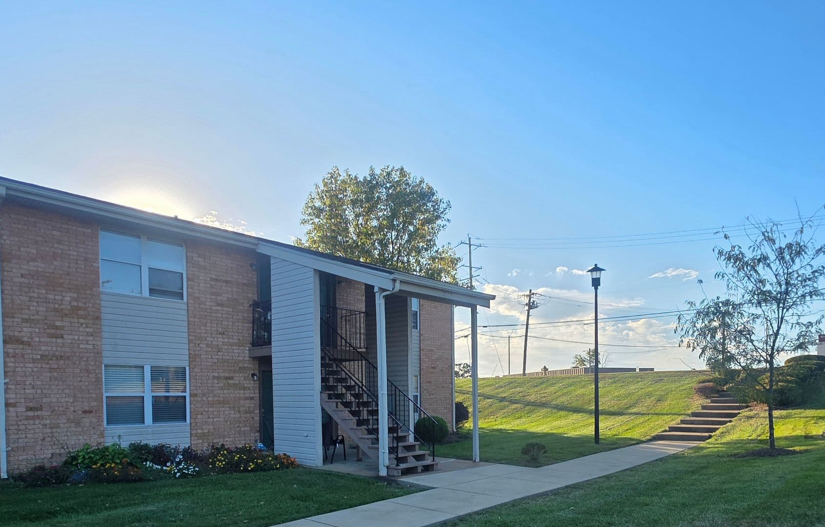 St. Louis Apartment: 13108 Bulter Oak Dr.