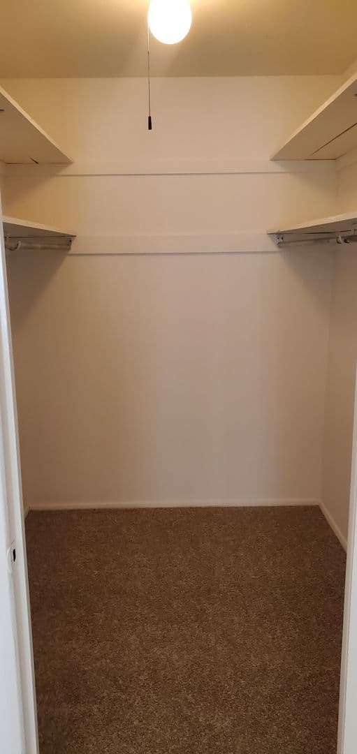 St. Louis Apartment: 9727 Pauline Pl