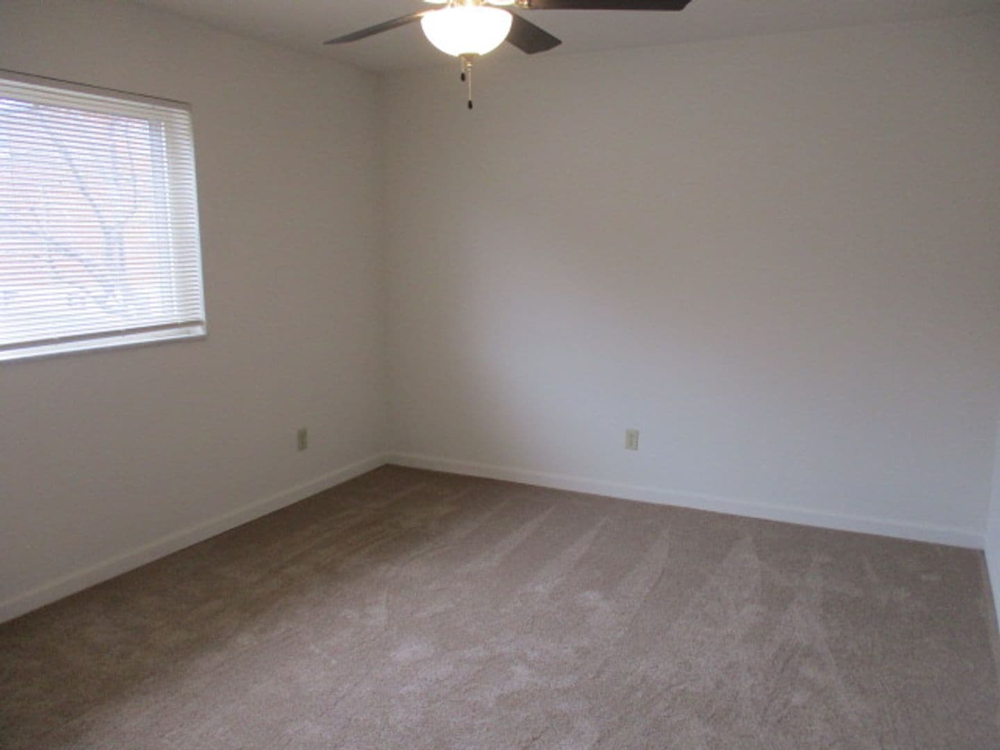 St. Louis Apartment: 5226 Lemay Ferry Rd