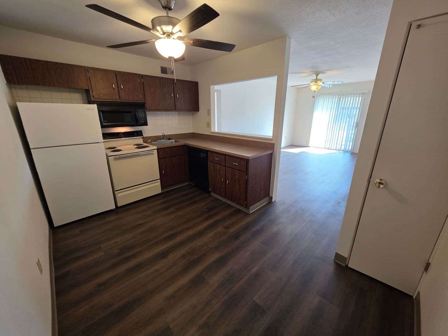 St. Louis Apartment: 9920 Merito Drive