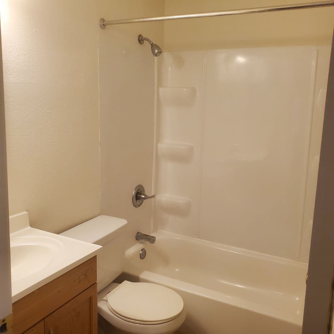 Arnold Apartment: 509 Potomac