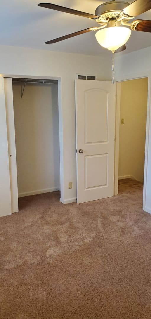 St. Louis Apartment: 11515 Gravois Road