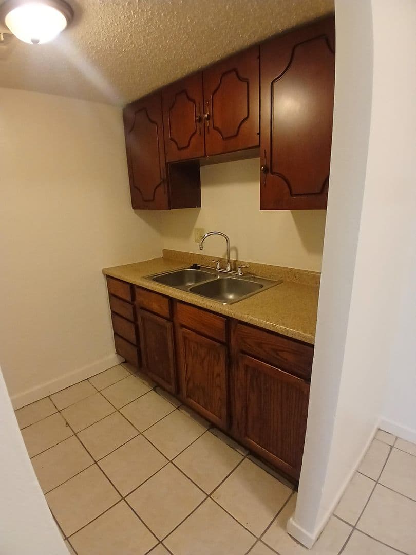 Valley Park Apartment: 54-66 Cheryl Lane