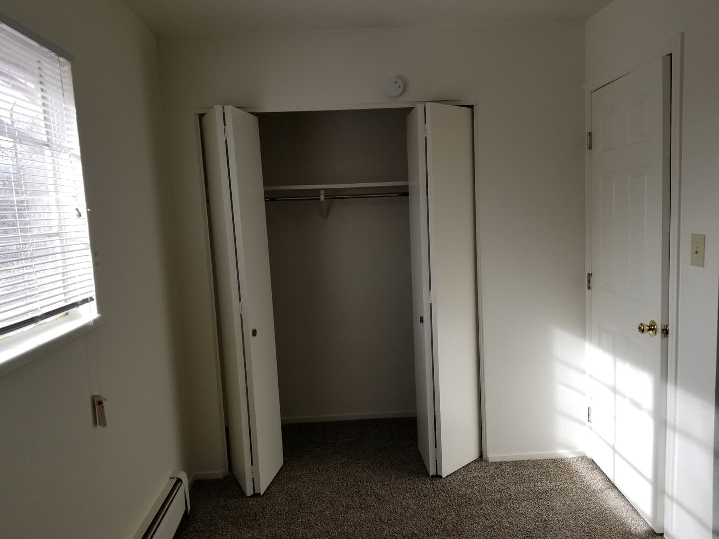 Reno Apartment: 460 E Grove Street