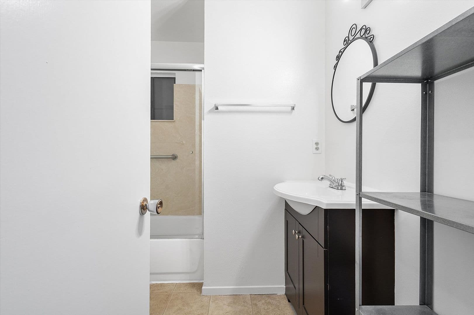 Alameda House: 1256 Rosewood Way