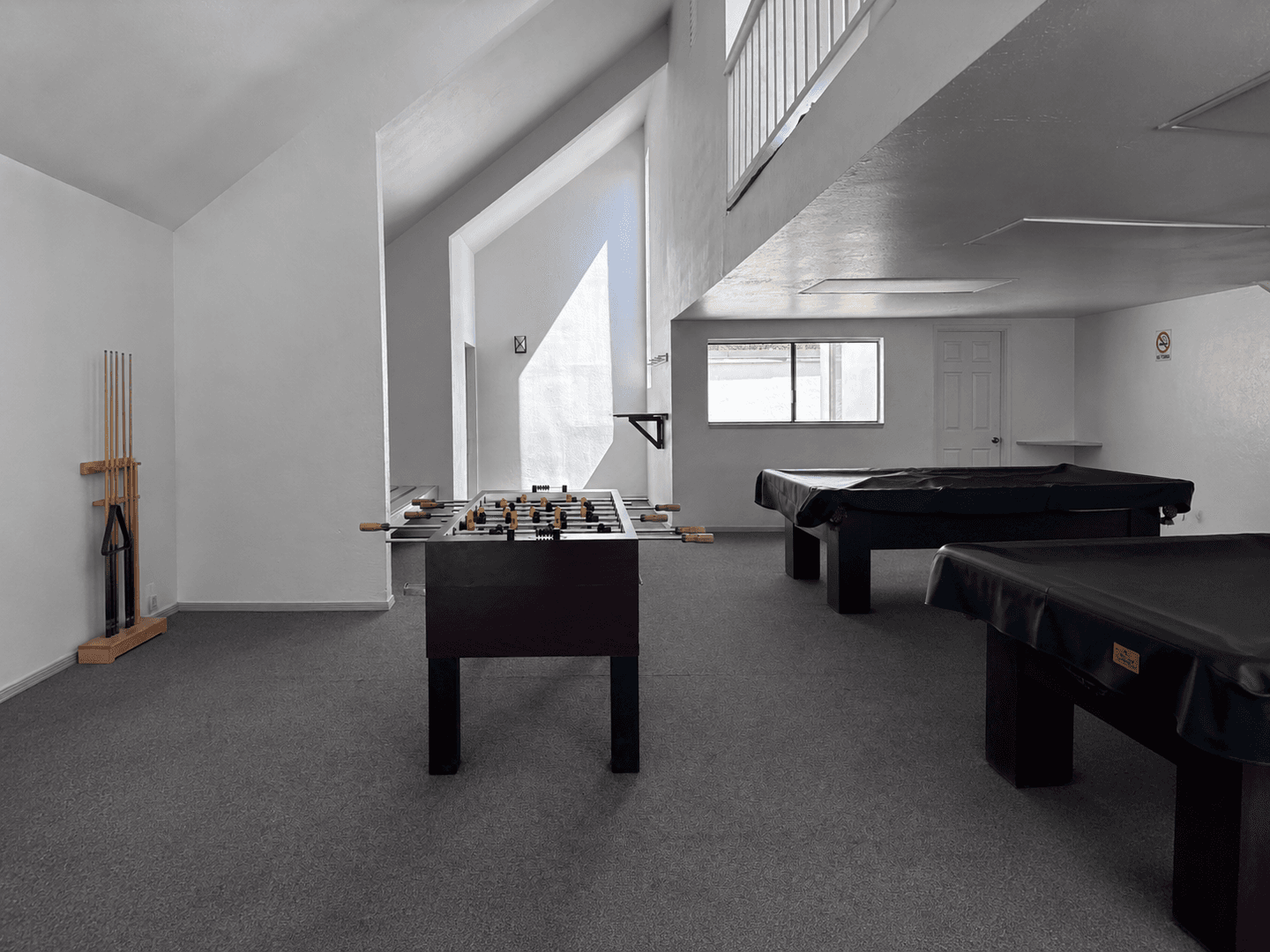 Alameda Condo: 2101 Shoreline Dr #348