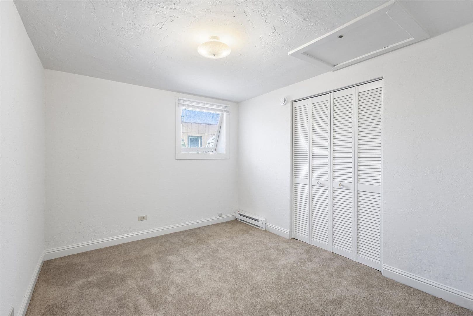 Alameda Apartment: 2510 Eagle Ave #C
