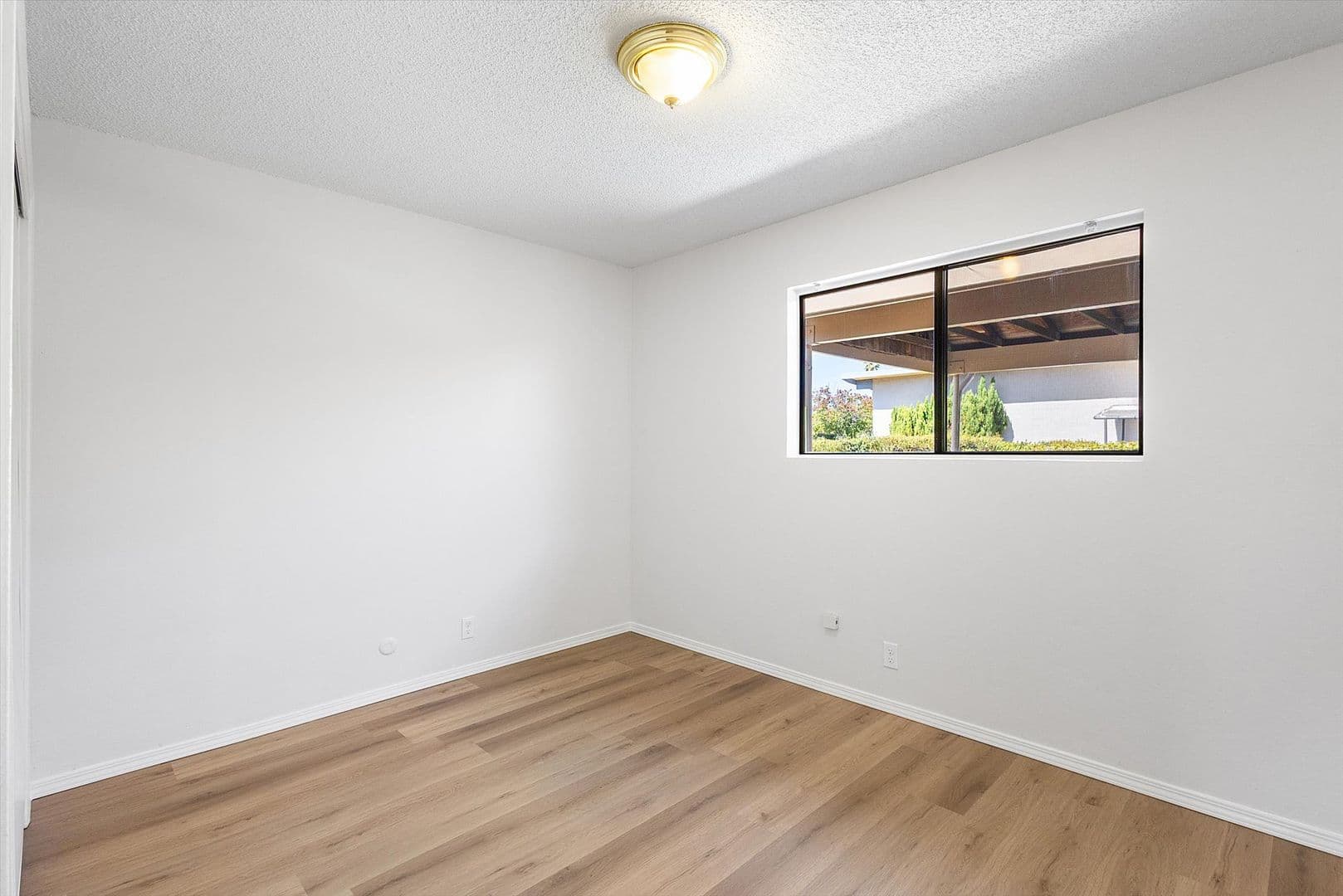 Alameda House: 1256 Rosewood Way
