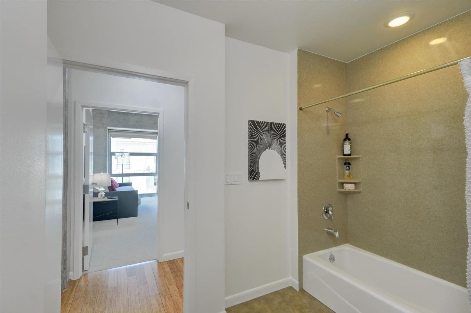 Oakland, Condo: 428 Alice St #629