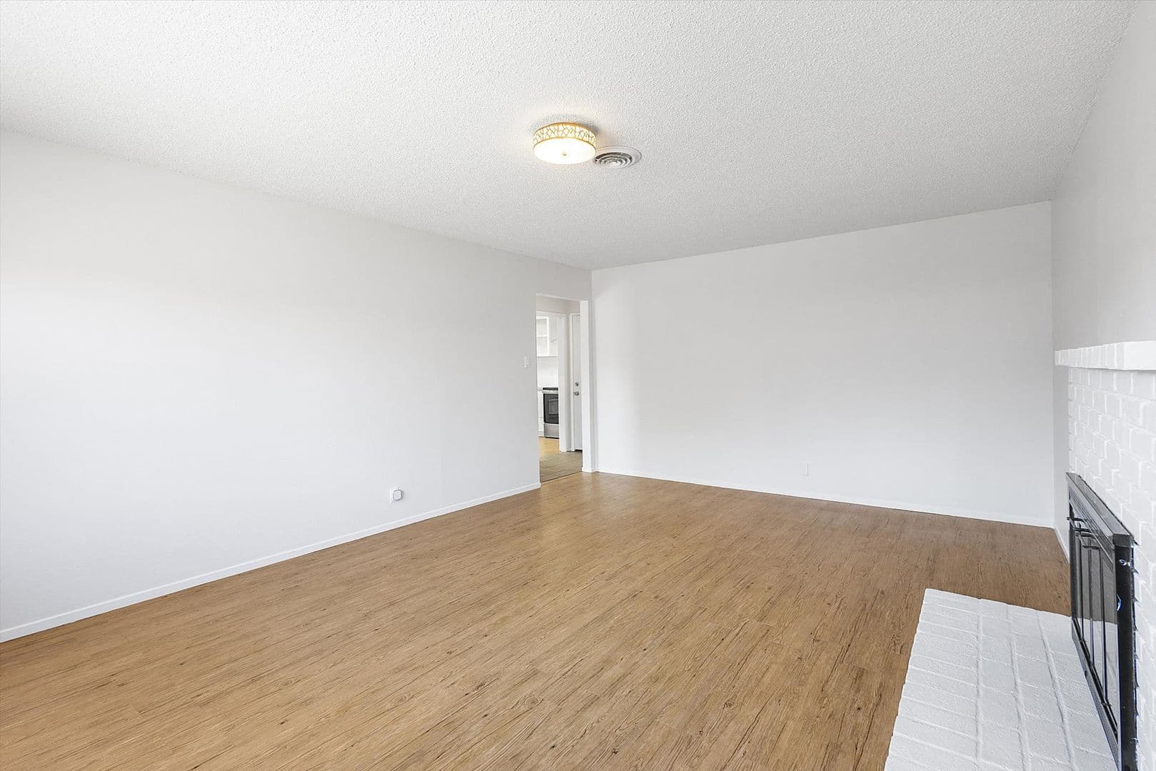 Alameda House: 1256 Rosewood Way