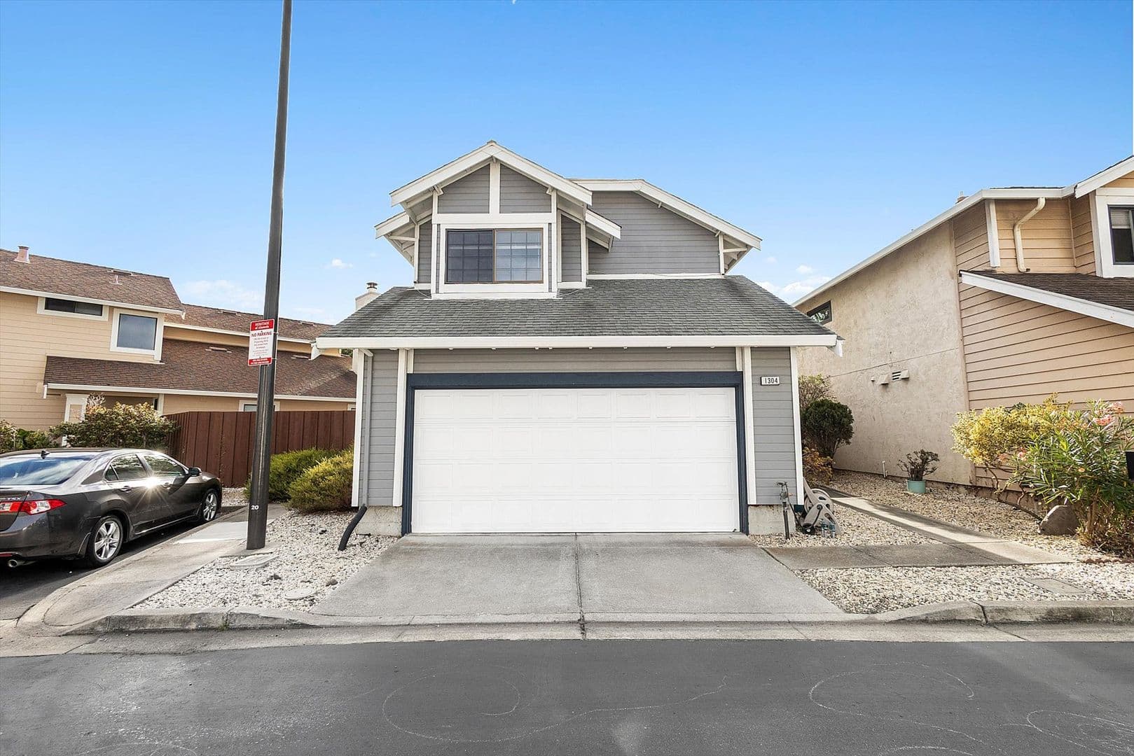 Alameda House: 1304 Pyne Lane