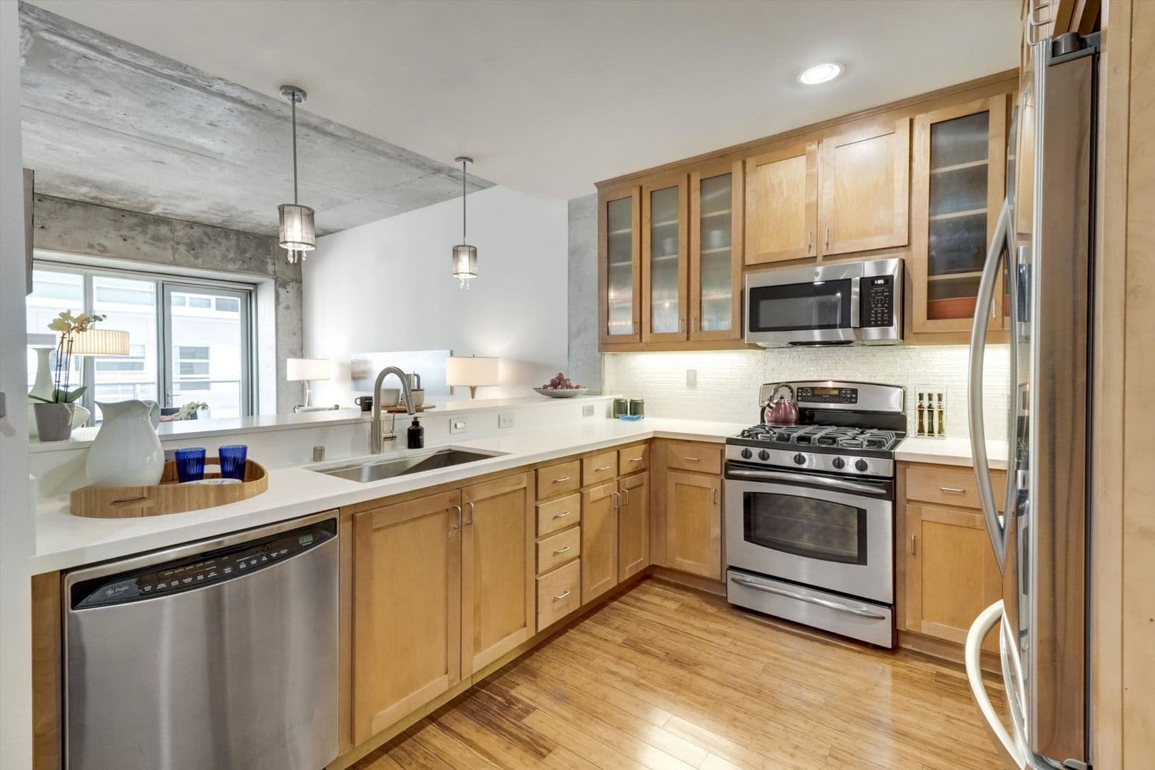 Oakland, Condo: 428 Alice St #629