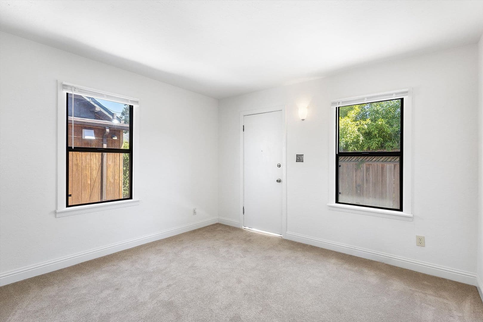Alameda Apartment: 2510 Eagle Ave #C