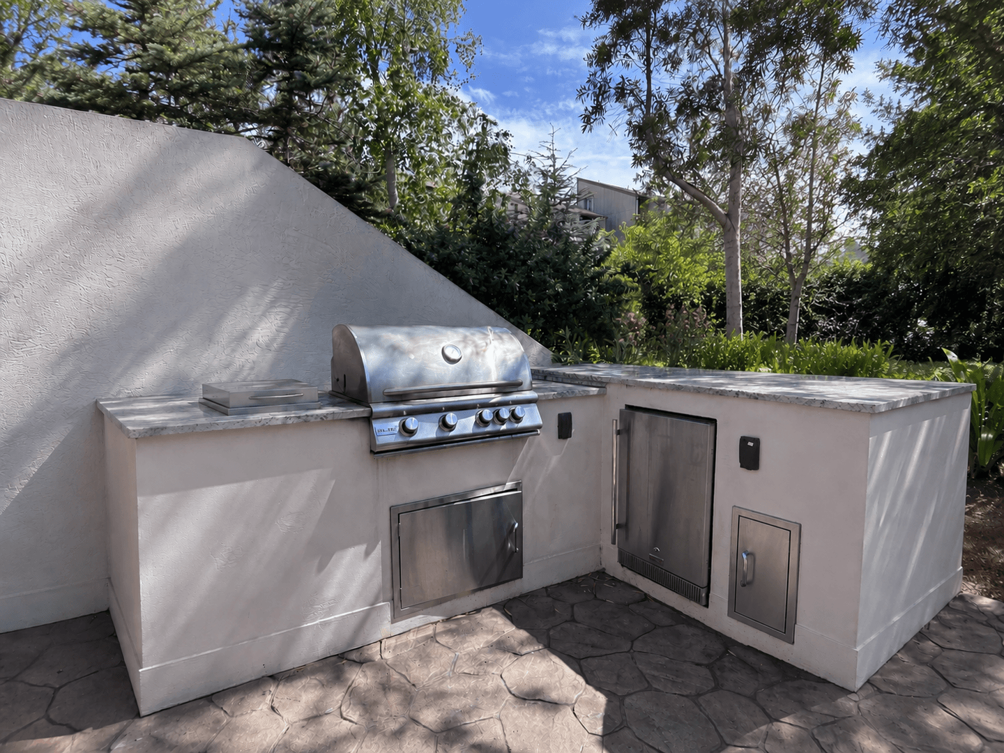 Alameda Condo: 2101 Shoreline Dr #348