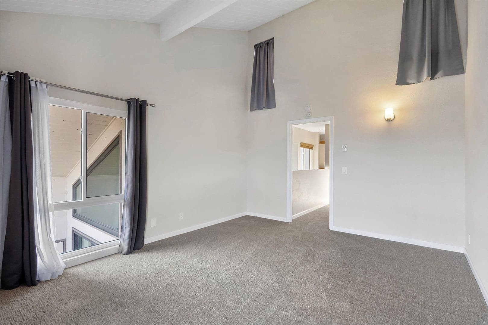 Alameda Condo: 2101 Shoreline Dr #348