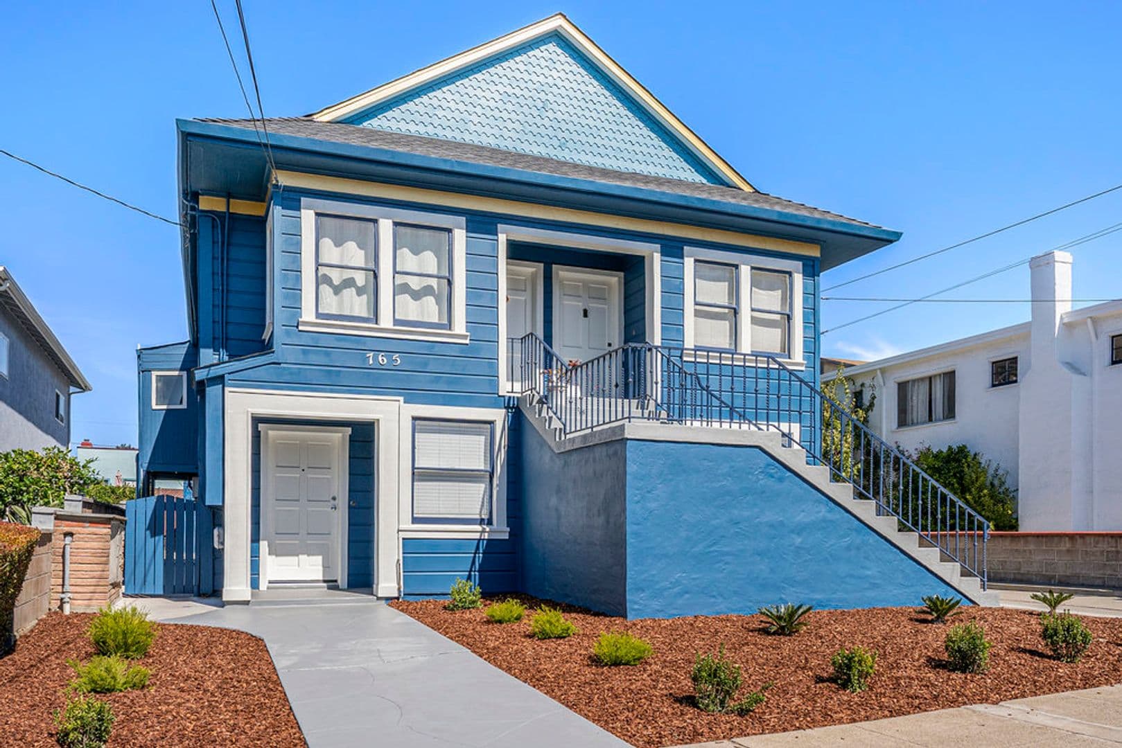 Alameda Apartment: 765 Taylor Ave #A