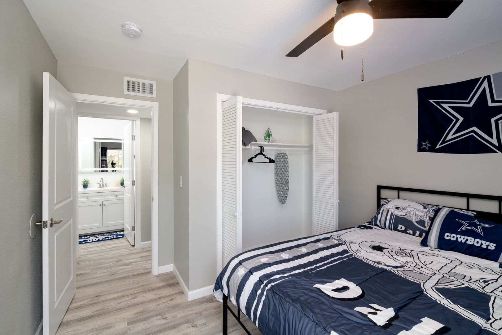 Arlington Apartment: 1736 W. Randol Mill Rd.