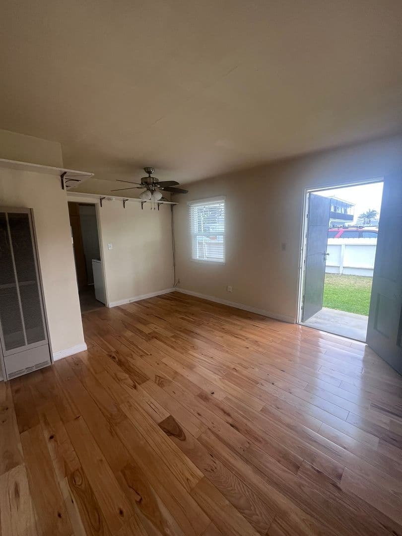 Ocean Beach Apartment: 5057-5071 Lotus Street