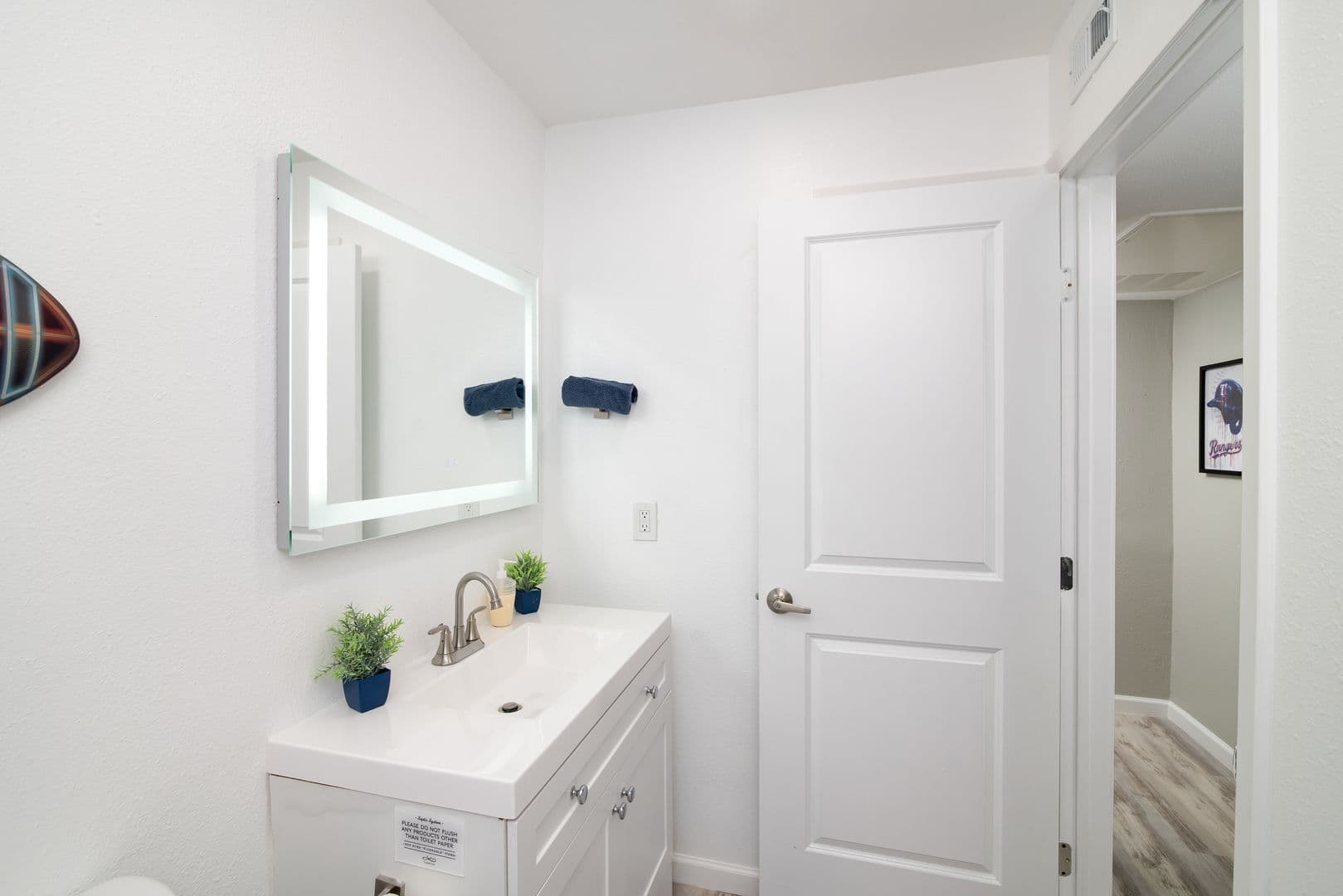 Arlington Apartment: 1736 W. Randol Mill Rd.