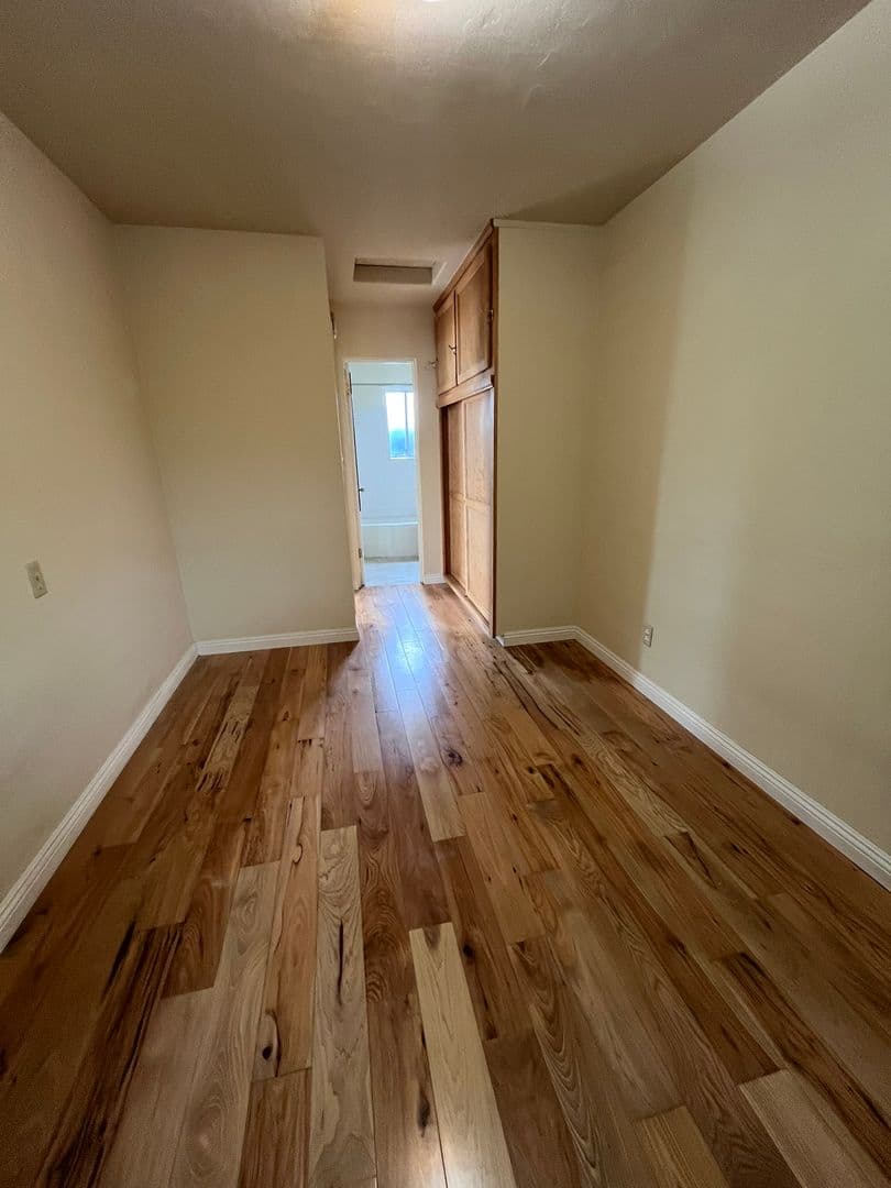 Ocean Beach Apartment: 5057-5071 Lotus Street