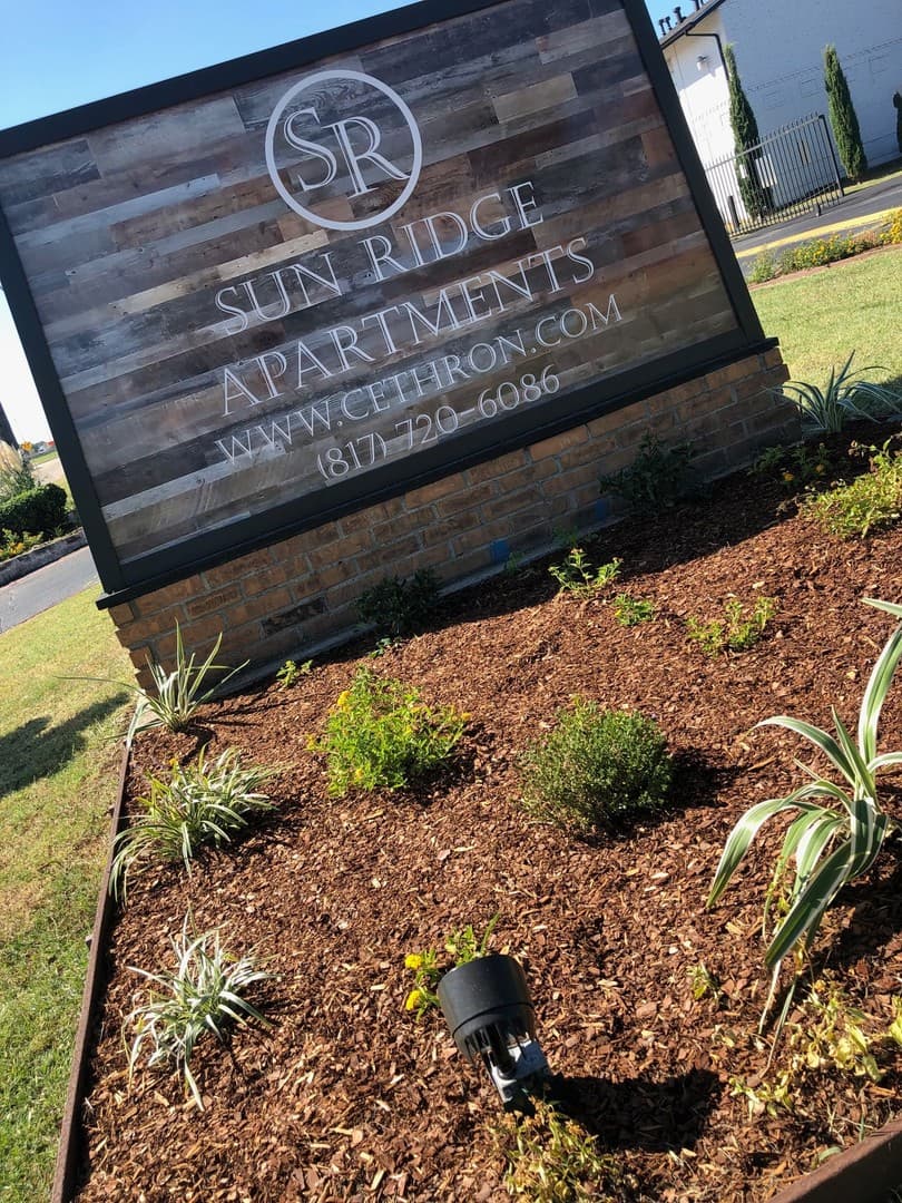 Fort Worth Apartment: 6608 South Freeway