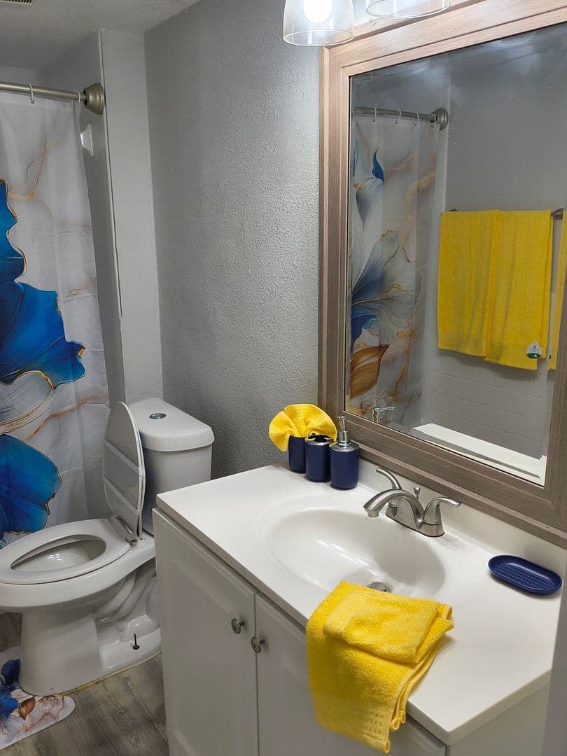 Fort Worth Apartment: 6608 South Freeway