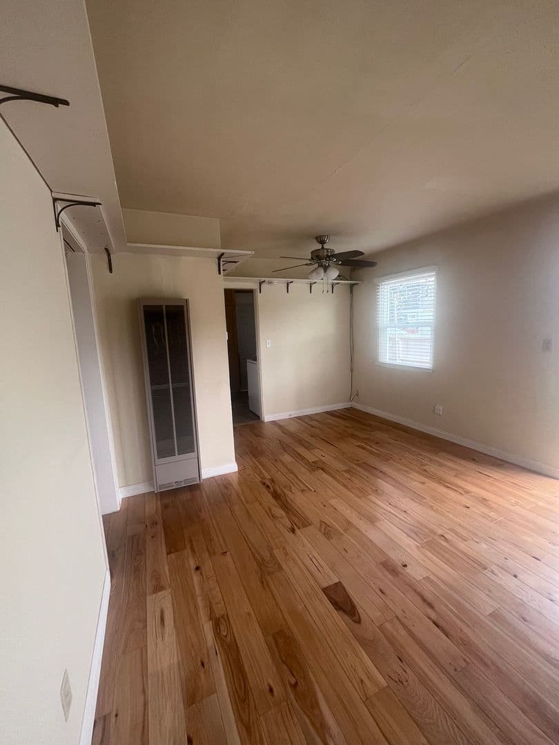 Ocean Beach Apartment: 5057-5071 Lotus Street