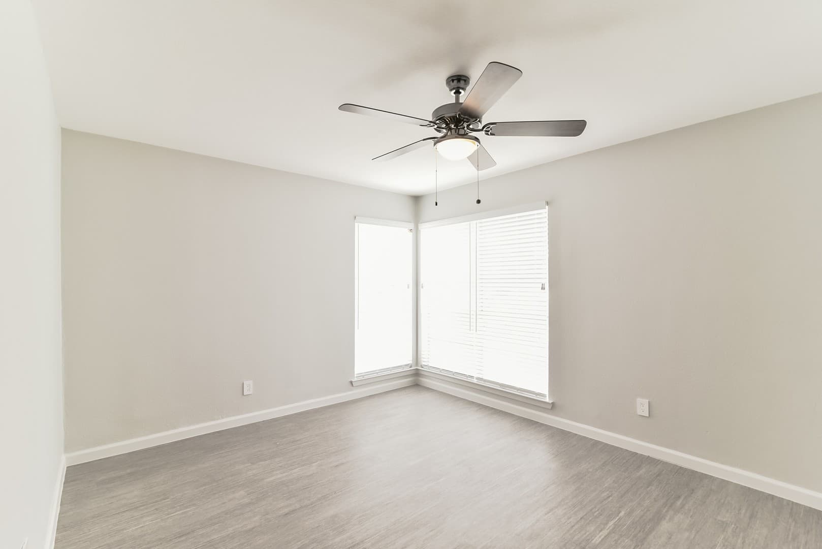 Fort Worth Apartment: 6608 South Freeway