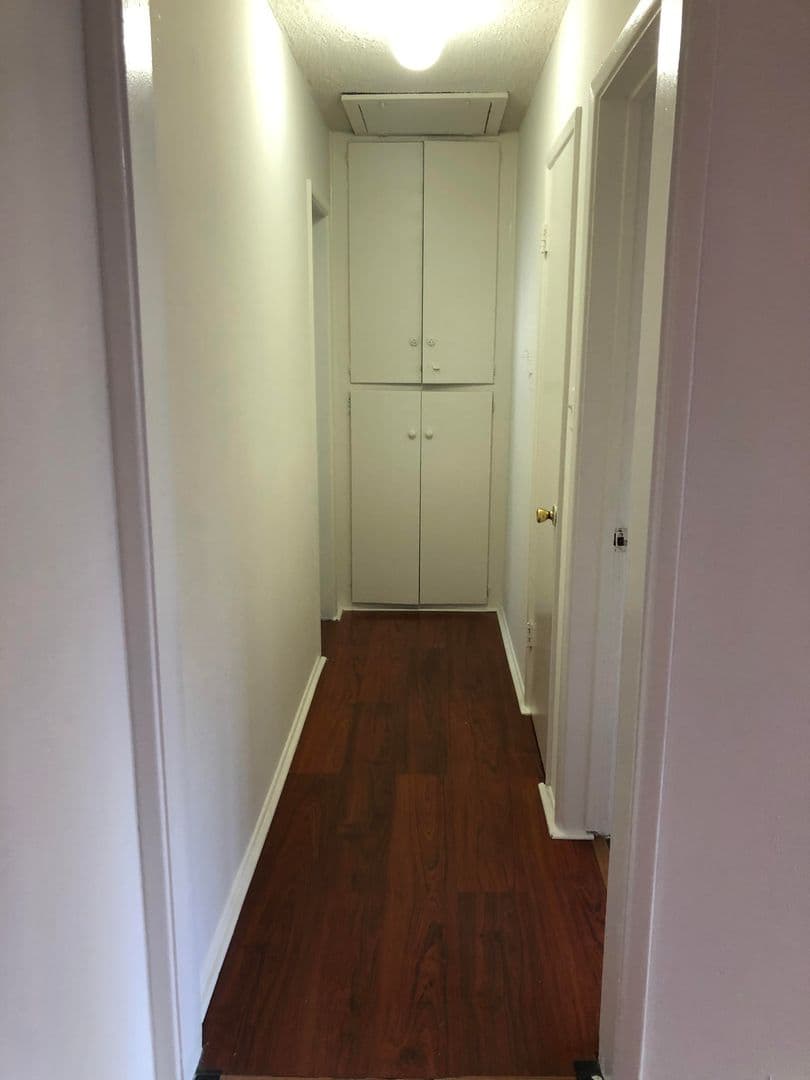 Panorama City Apartment: 8815 Van Nuys Blvd.  - I