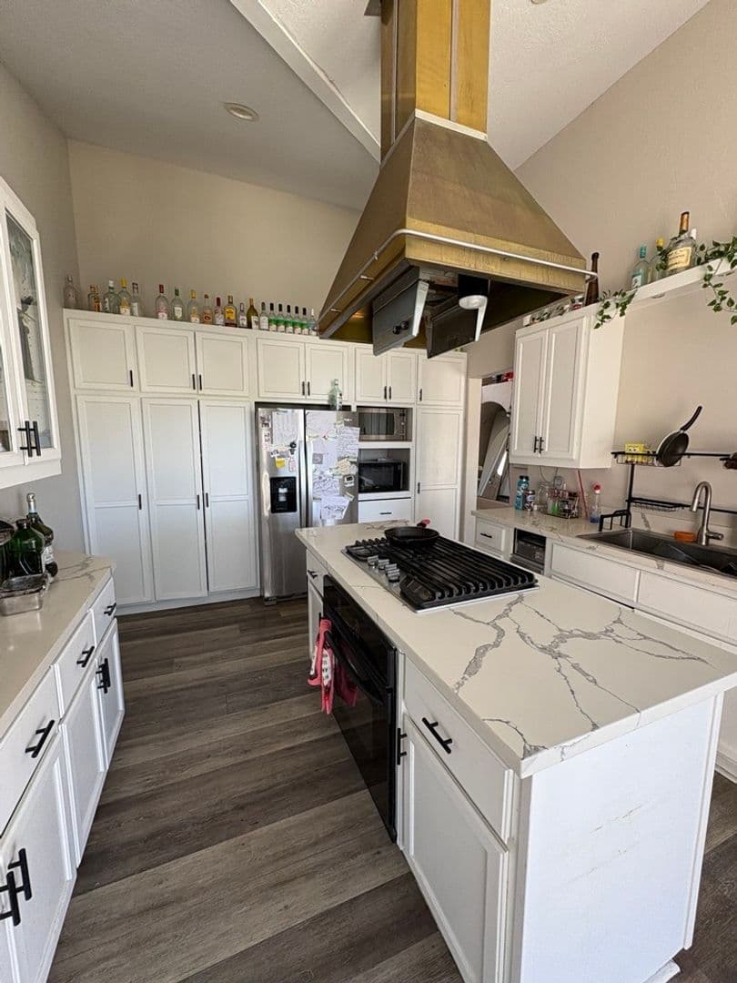San Diego Apartment: 5215-5217 Catoctin Drive