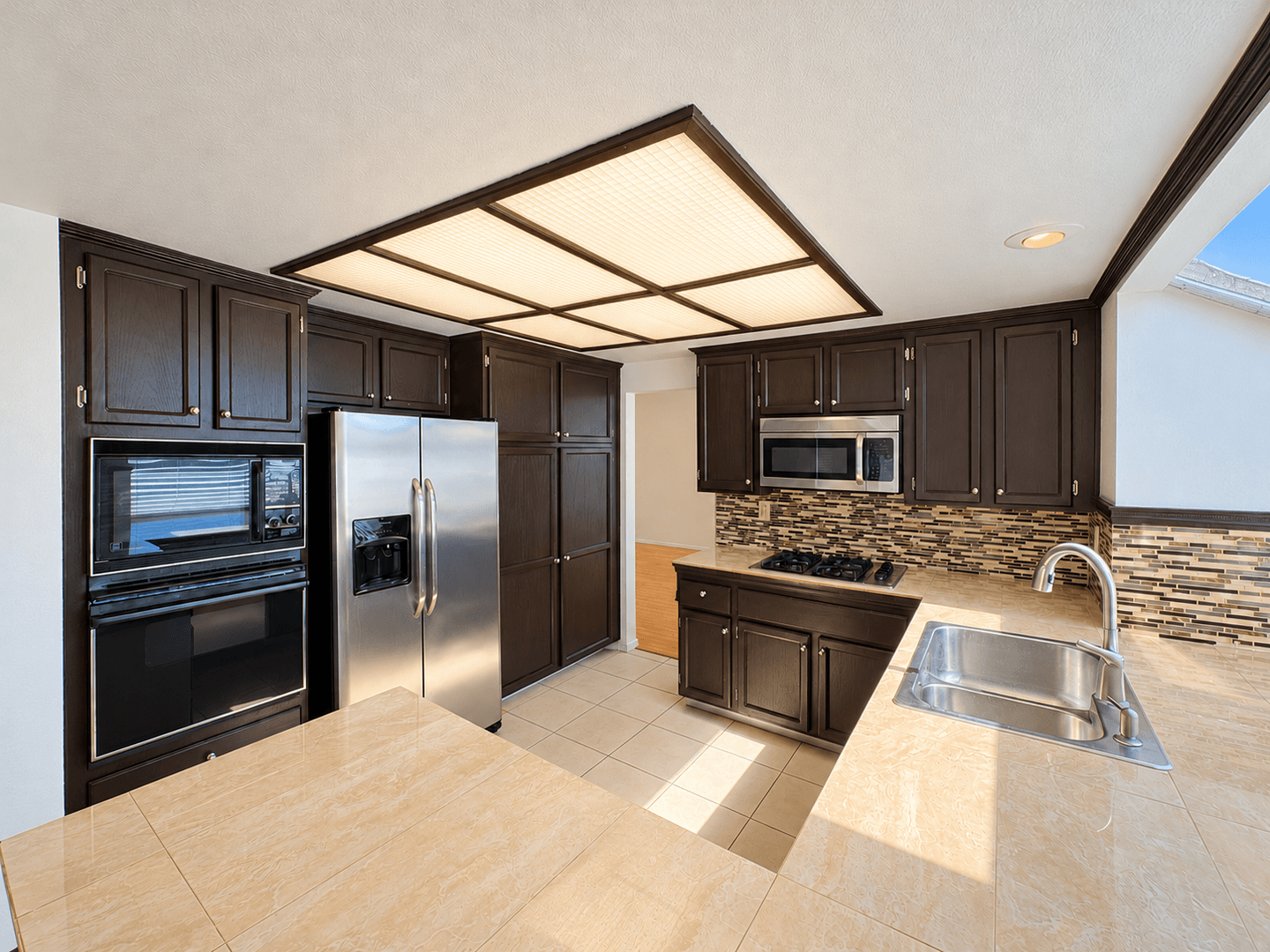 San Diego House: 7935 Winans Cove