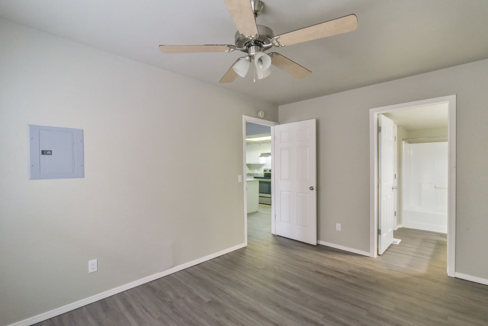 Oklahoma City Apartment: 2930 N. Shartel Avenue
