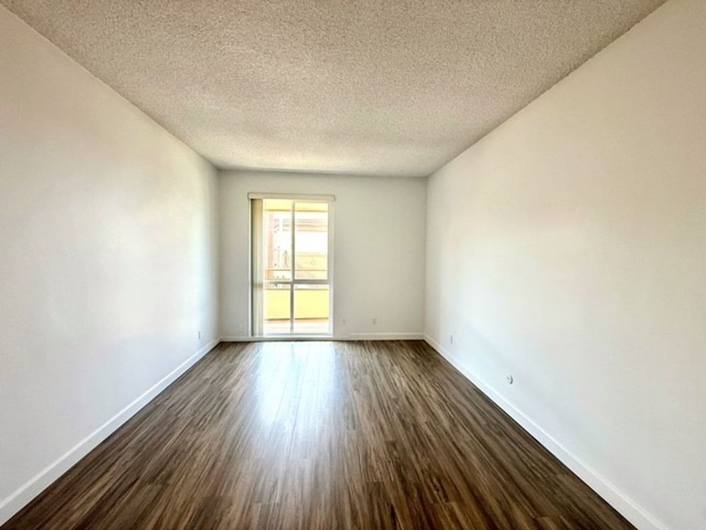 SAN DIEGO Apartment: 2300 FRONT STREET
