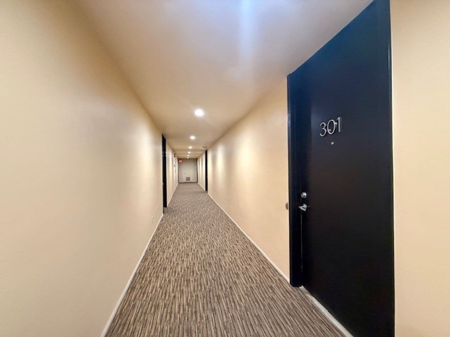 SAN DIEGO Apartment: 2300 FRONT STREET