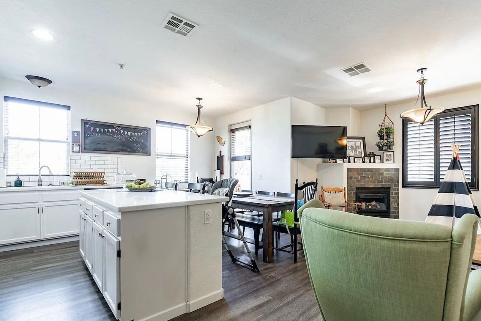San Diego Townhome: 1409 Paseo Orion