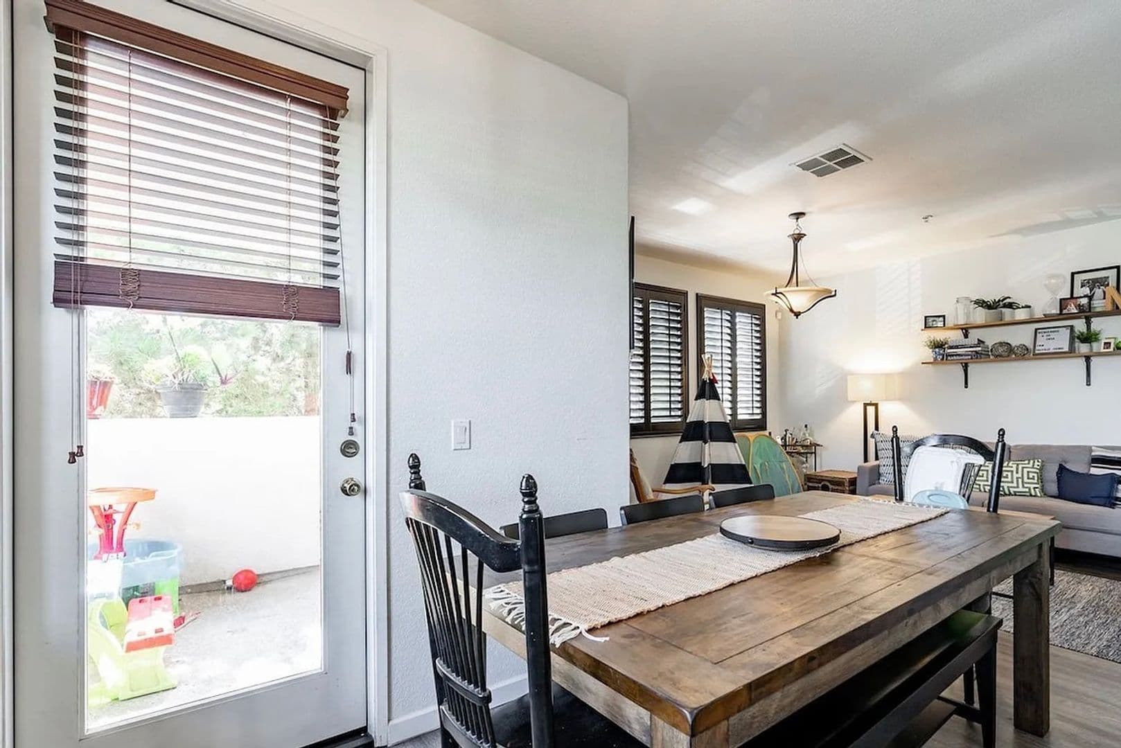 San Diego Townhome: 1409 Paseo Orion