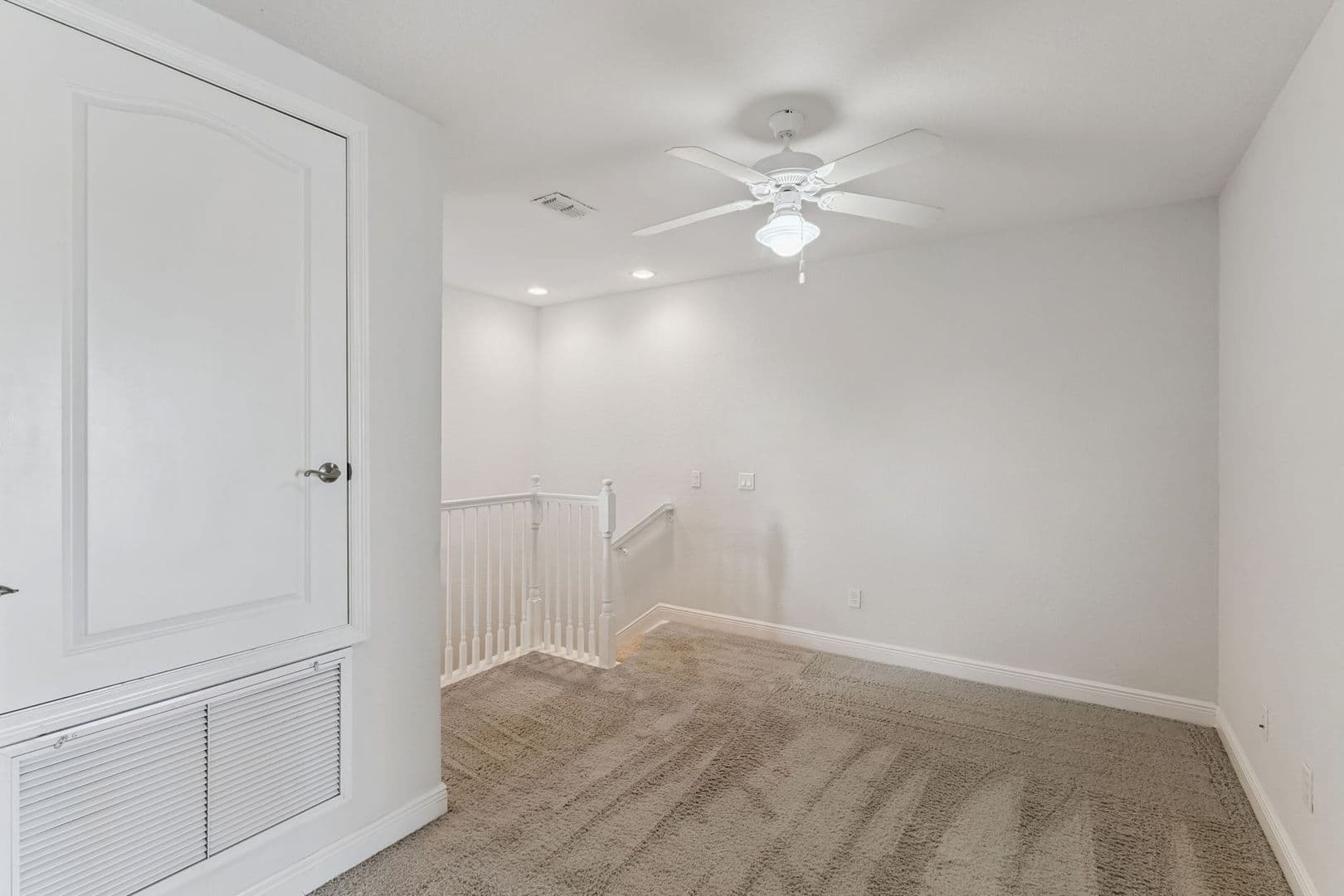 Orlando Townhome: 10738 Belfry Cir A