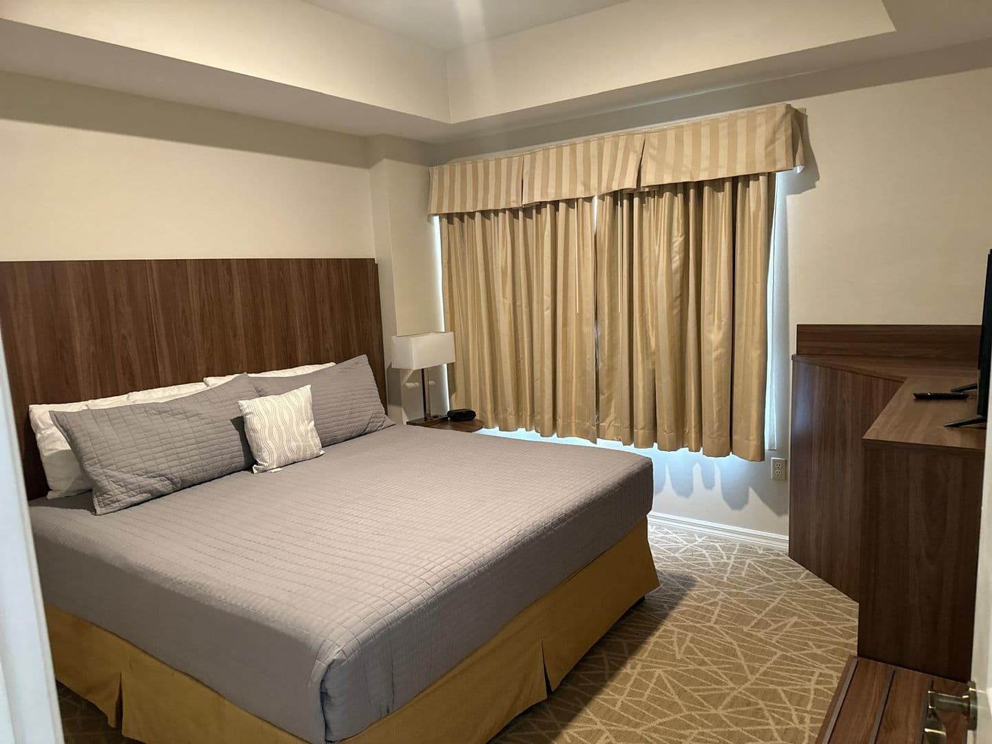 Orlando Condo: 7383 Universal Blvd #210