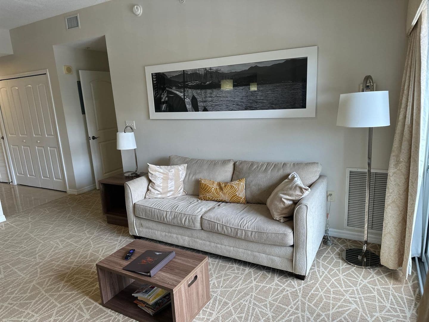 Orlando Condo: 7383 Universal Blvd #210