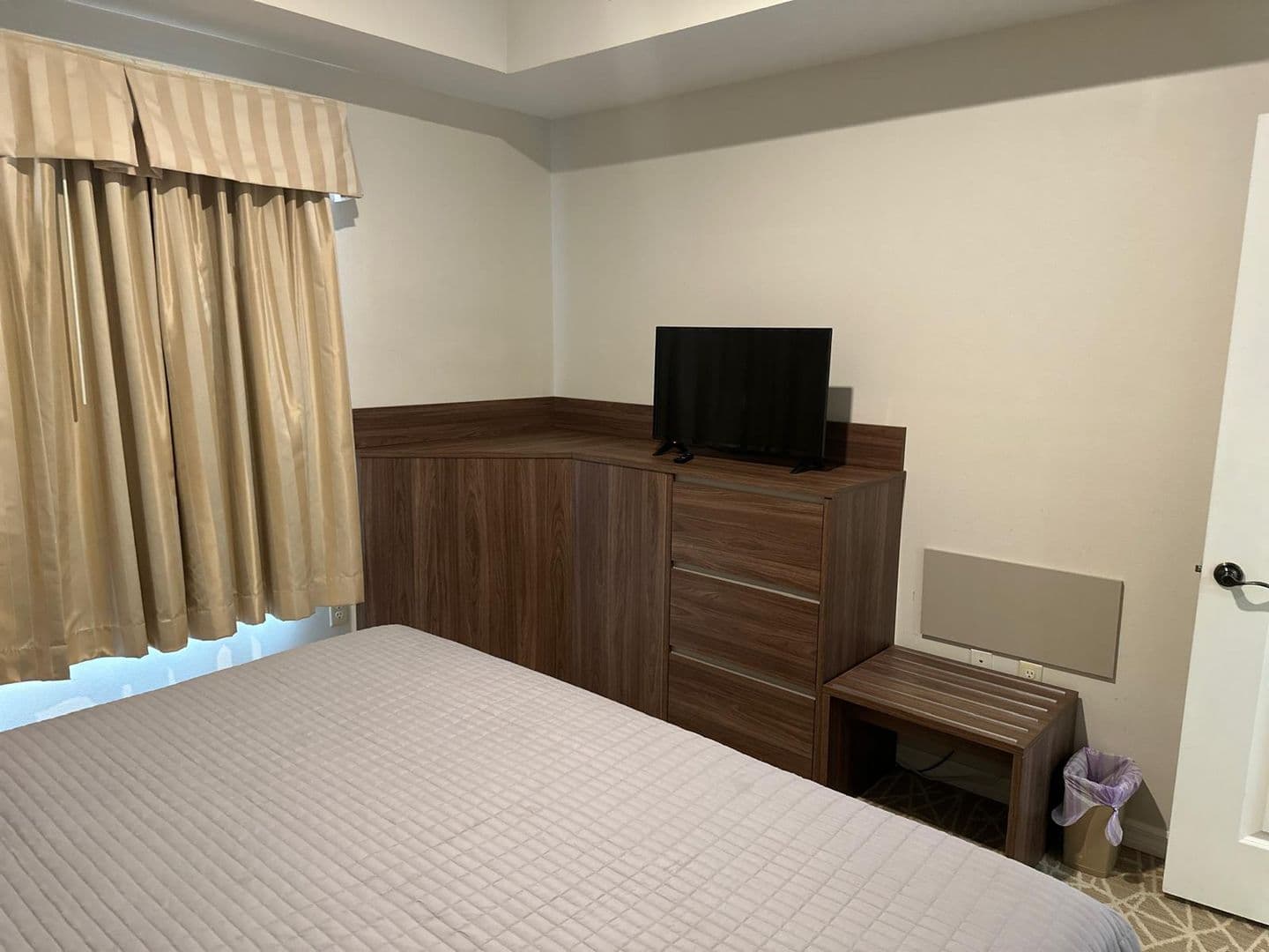 Orlando Condo: 7383 Universal Blvd #210