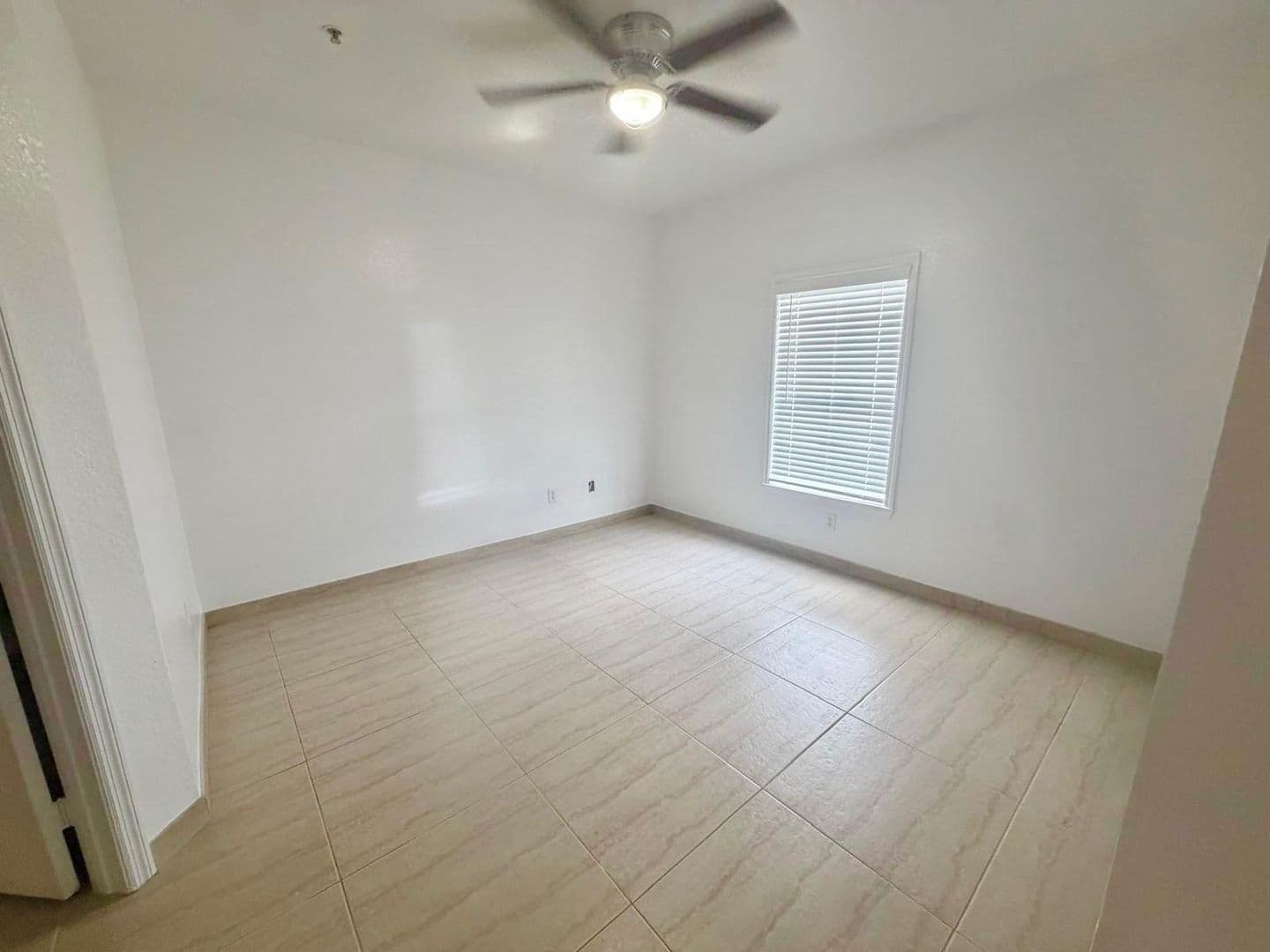 Orlando Condo: 3599 Conroy Rd.