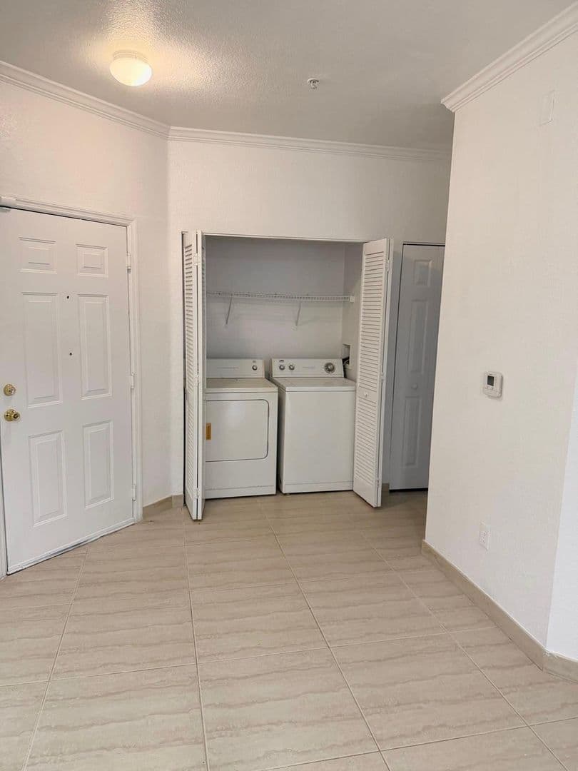Orlando Condo: 3599 Conroy Rd.