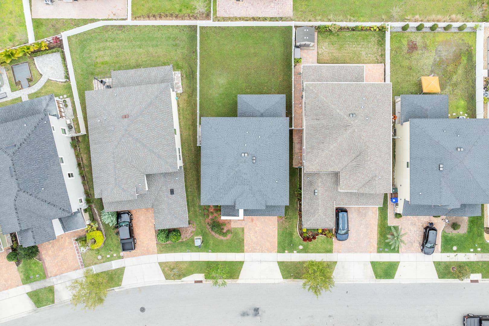 Kissimmee House: 2521 Annacella Ave