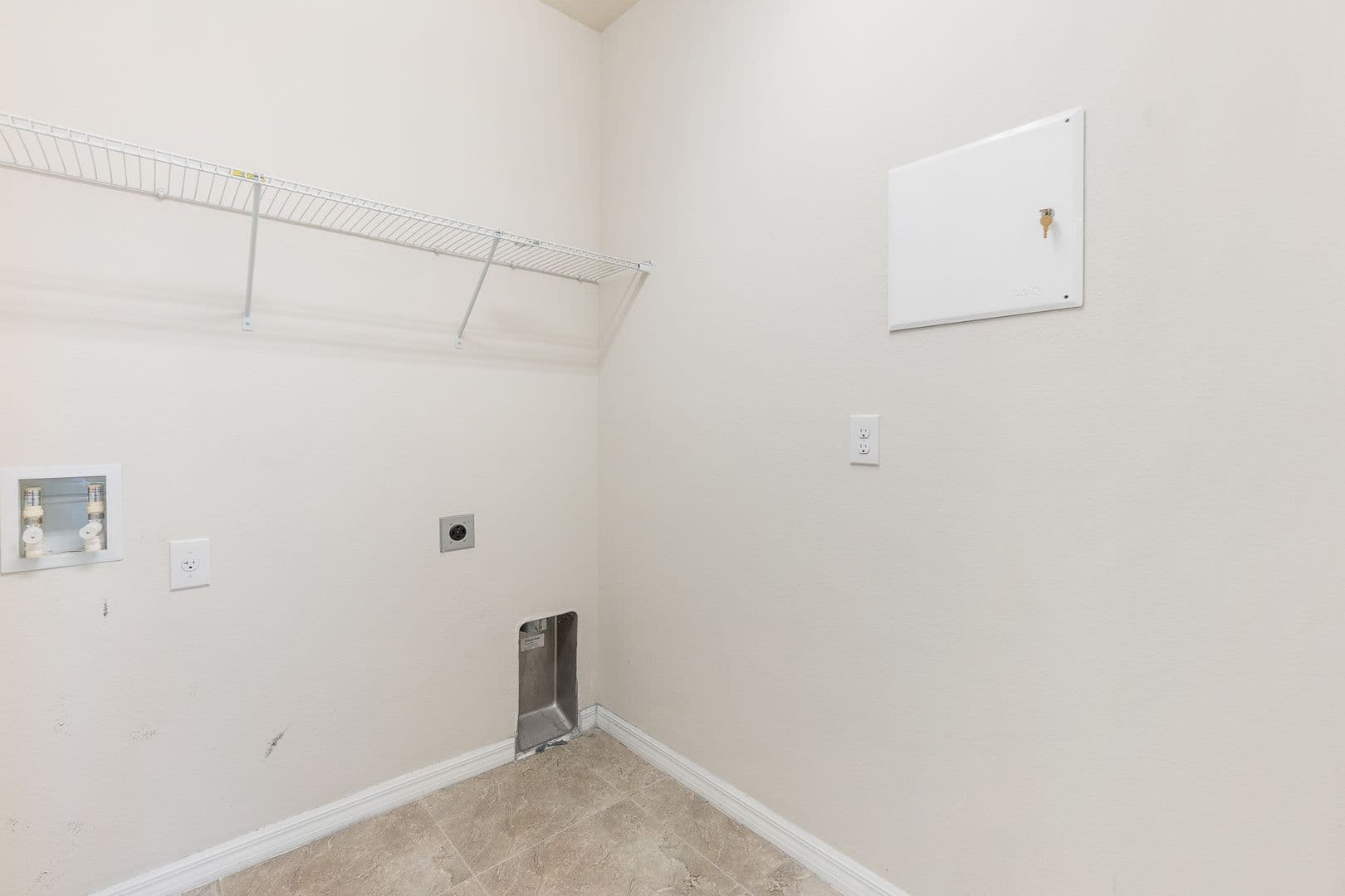 Kissimmee House: 2521 Annacella Ave