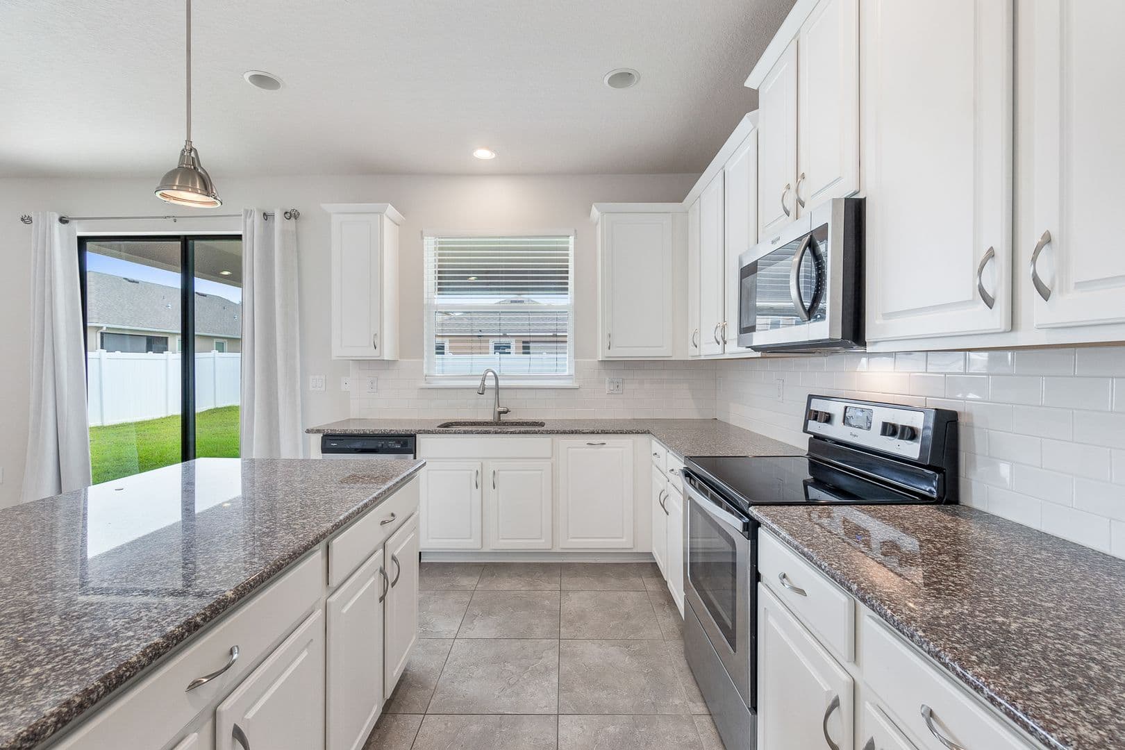 Kissimmee House: 2521 Annacella Ave