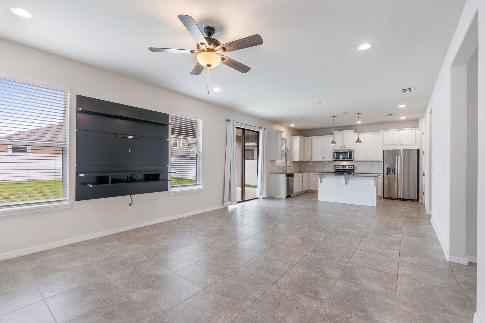Kissimmee House: 2521 Annacella Ave