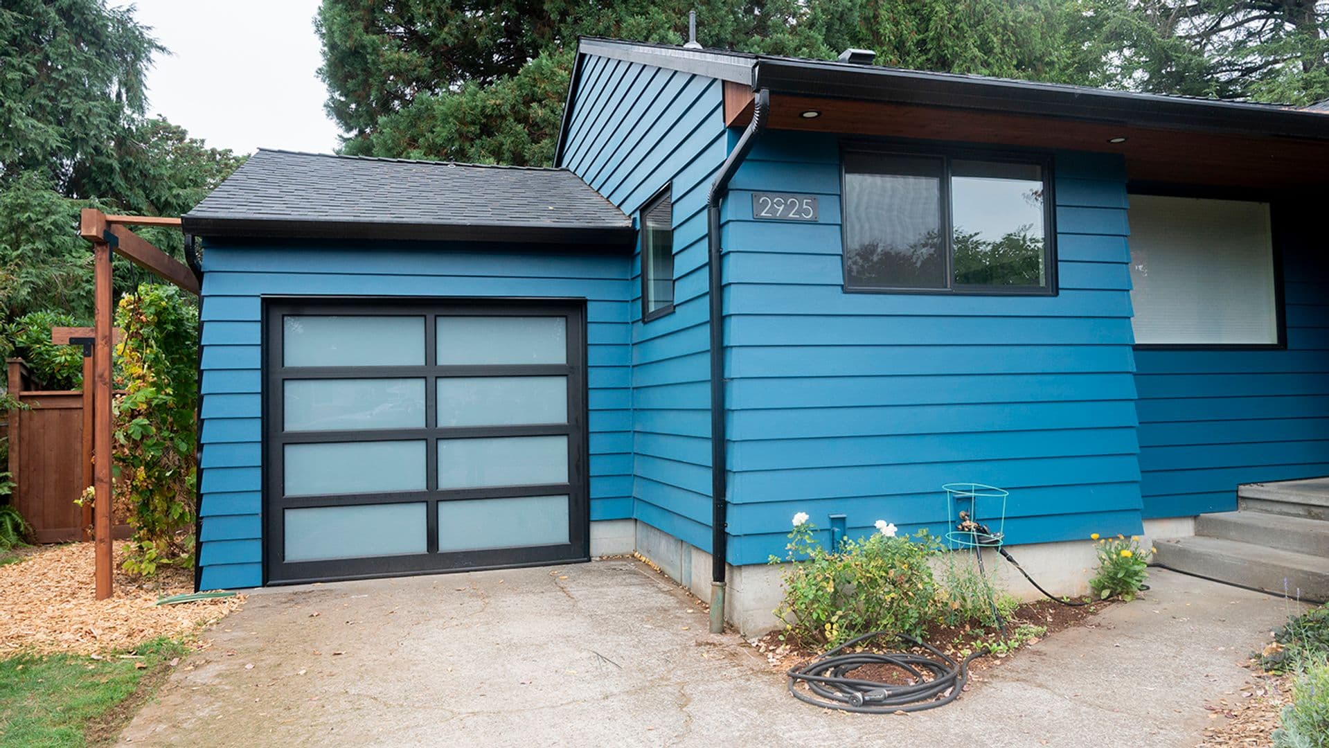 Portland House: 2925 SE 64th Ave